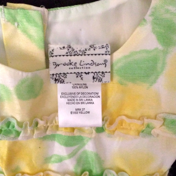 Vibrant Yellow and Green Square Neck Sleeveless Sundress - Picture 3 of 4